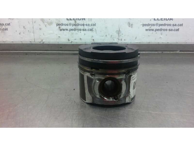 Recambio de piston para citroen xsara picasso 1.6 hdi 90 lx plus referencia OEM IAM   