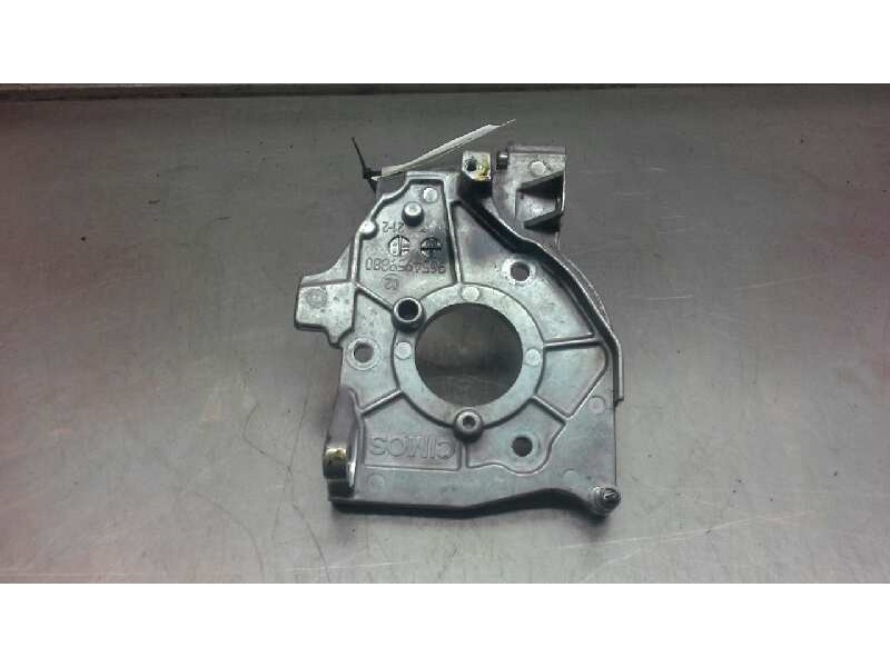 Recambio de soporte bomba inyeccion para citroen xsara picasso 1.6 hdi 90 lx plus referencia OEM IAM 9554959880  