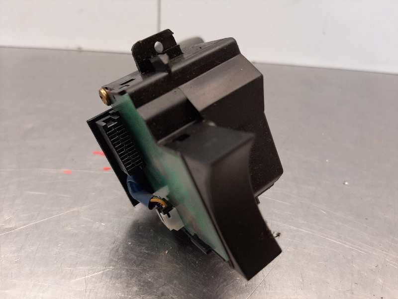 Recambio de mando limpia para volvo s40 berlina 2.0 t referencia OEM IAM 30864253  