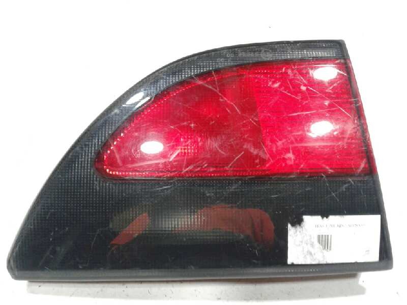 Recambio de piloto trasero izquierdo interior para renault laguna (b56) 2.2 diesel referencia OEM IAM   111025