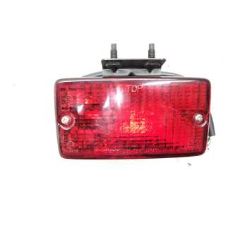 Recambio de piloto trasero derecho paragolpes para volkswagen taro 2.2 referencia OEM IAM J8121089107  