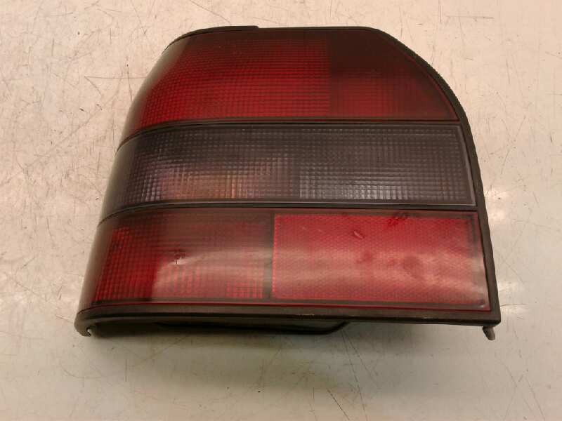 Recambio de piloto trasero izquierdo para renault 19 hatchback (b/c53) 1.4 referencia OEM IAM 7701033781  