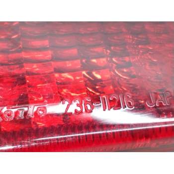 Recambio de piloto trasero derecho paragolpes para volkswagen taro 2.2 referencia OEM IAM J8121089107  