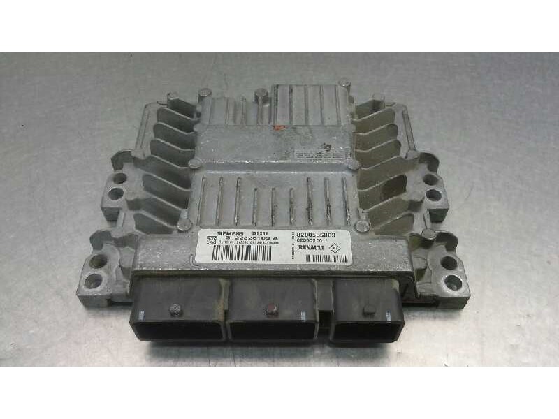Recambio de centralita motor uce para renault megane ii berlina 5p 1.5 dci diesel referencia OEM IAM 8200565863 216 