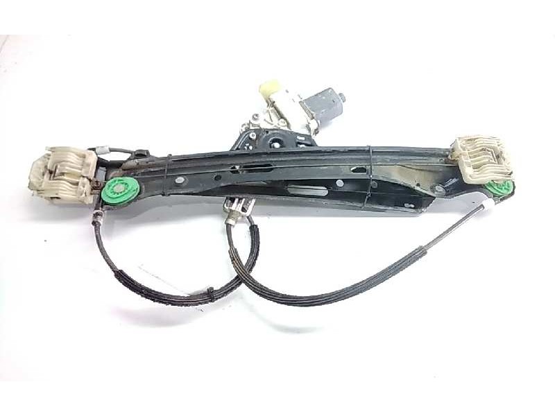 Recambio de elevalunas delantero derecho para bmw serie 1 berlina (e81/e87) 118d referencia OEM IAM 0130822227  