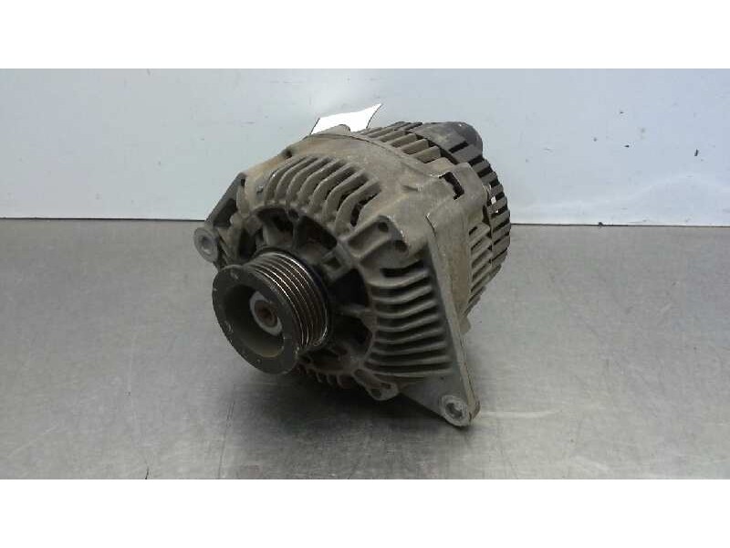 Recambio de alternador para renault laguna (b56) 1.8 rn (b56b) referencia OEM IAM 7700857075  