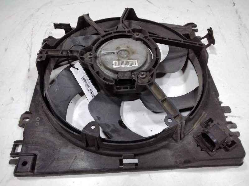 Recambio de electroventilador para renault clio grandtour dynamique referencia OEM IAM 8200748439 1832064000 198400