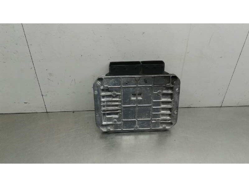 Recambio de centralita motor uce para opel astra j lim. excellence referencia OEM IAM 55577647  