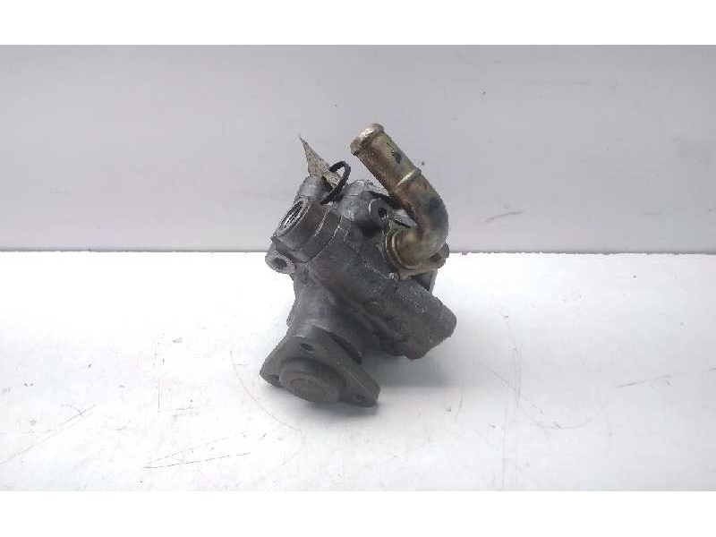Recambio de bomba servodireccion para audi a4 berlina (b5) 1.8 t referencia OEM IAM 8D0145156L  