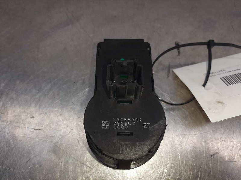 Recambio de mando luces para opel astra j lim. excellence referencia OEM IAM 13268702  