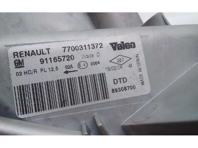 Recambio de faro derecho para opel vivaro referencia OEM IAM 7700311372  