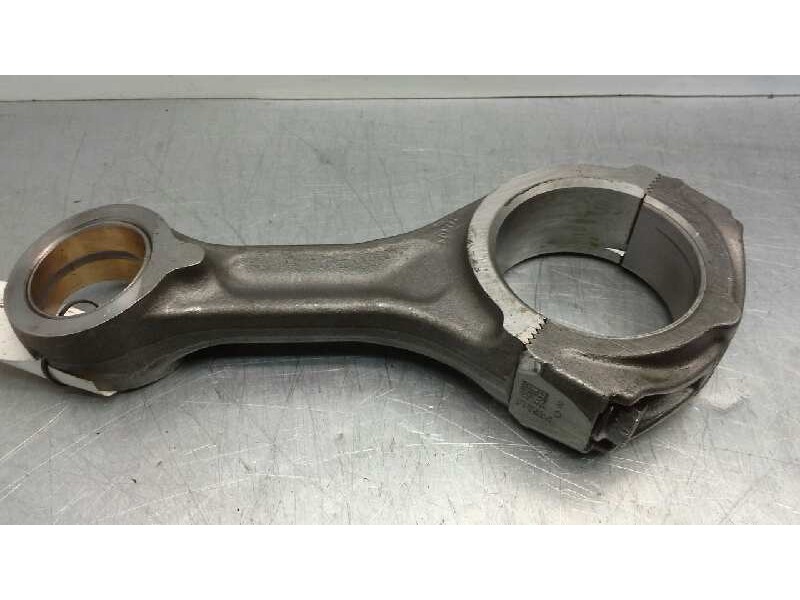 Recambio de biela para iveco stralis 450 referencia OEM IAM   