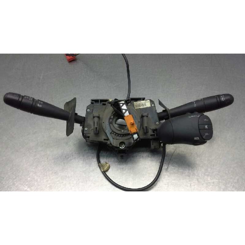 Recambio de mando luces para renault clio ii fase i (b/cbo) 1.2 alize referencia OEM IAM 7700432856  