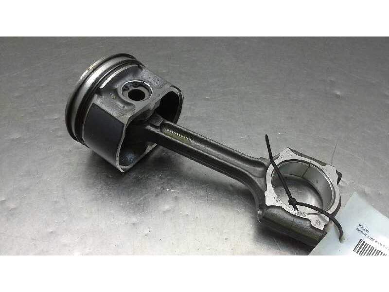 Recambio de piston para nissan juke (f15) 1.6 16v referencia OEM IAM   