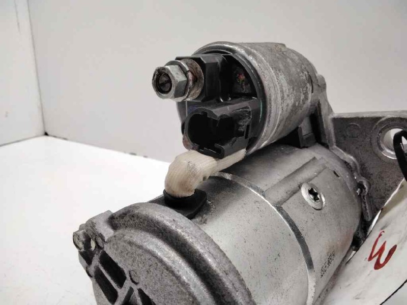 Recambio de motor arranque para toyota avensis cross sport (t27) executive referencia OEM IAM 281000R021 3J30033MMB1 