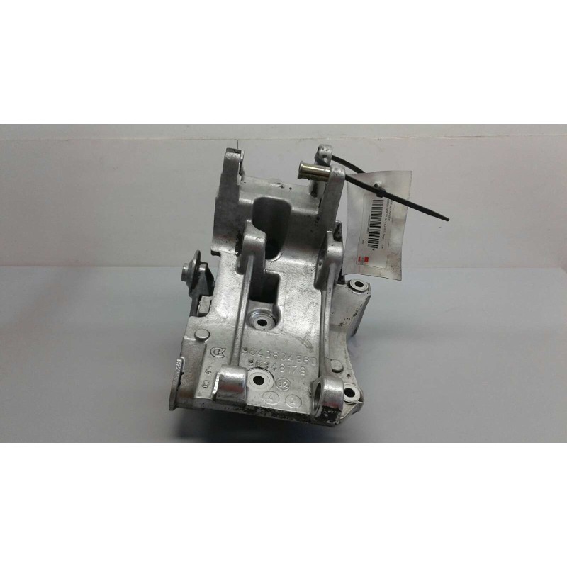 Recambio de soporte alternador para fiat scudo (222) 1.9 td / 2.0 jtd el furg. referencia OEM IAM 9643834880  