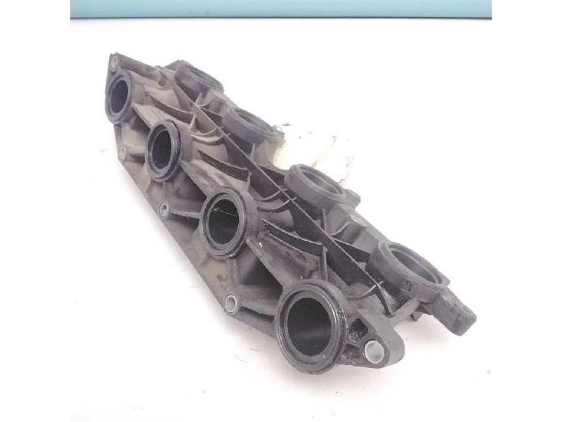 Recambio de colector admision para renault master desde ´98 referencia OEM IAM   111745