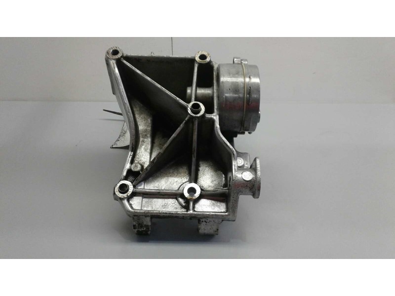 Recambio de soporte alternador para fiat scudo (222) 1.9 td / 2.0 jtd el furg. referencia OEM IAM 9643834880  
