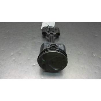 Recambio de piston para nissan juke (f15) 1.6 16v referencia OEM IAM   