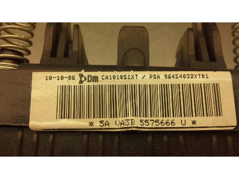 Recambio de airbag delantero izquierdo para citroen berlingo 1.4 sx familiar referencia OEM IAM 96454032XT01  