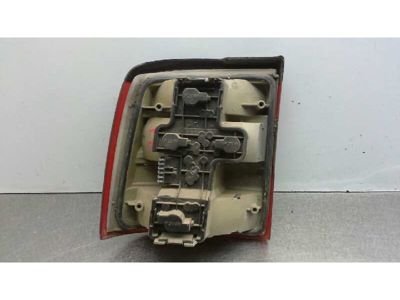 Recambio de piloto trasero derecho para opel vectra a gl referencia OEM IAM 1223138  