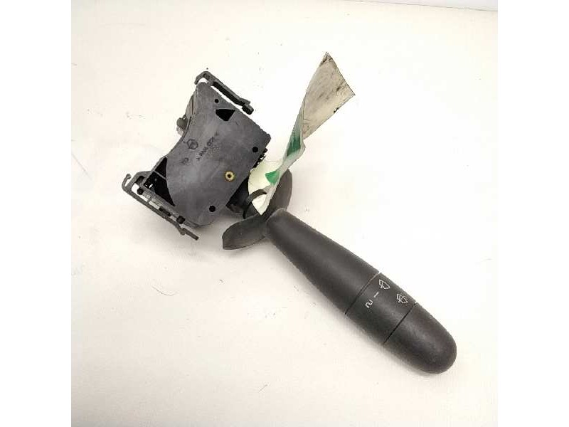 Recambio de mando limpia para renault trafic caja cerrada (ab 4.01) referencia OEM IAM 91167047C  111764