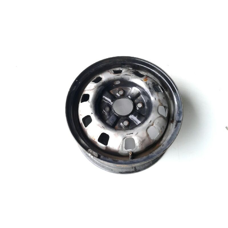Recambio de llanta hierro para hyundai lantra berlina (rd) 1.6 gls referencia OEM IAM 144TORNILLOS  
