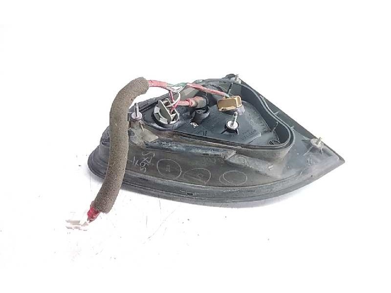 Recambio de piloto trasero derecho para lexus rx300 (mcu15) luxury referencia OEM IAM   