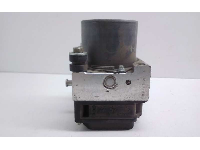 Recambio de centralita abs para nissan almera tino (v10m) referencia OEM IAM 0265231417  