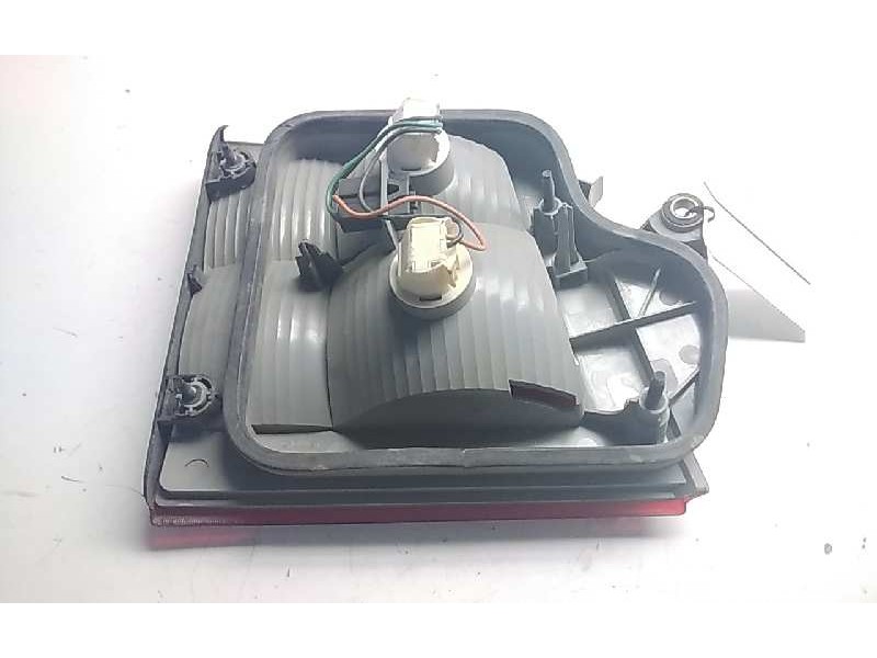 Recambio de piloto trasero derecho para saab 900 berlina 2.0 cat referencia OEM IAM   112167