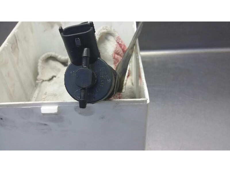 Recambio de inyector para fiat stilo (192) 1.9 jtd cat referencia OEM IAM 0445110119  