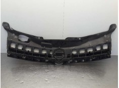 Recambio de rejilla delantera para opel astra h berlina cosmo referencia OEM IAM 1320358   2