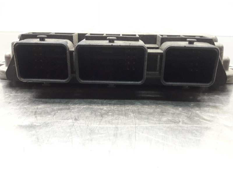 Recambio de centralita motor uce para renault scenic ii authentique referencia OEM IAM 0281011776 369 8200391966