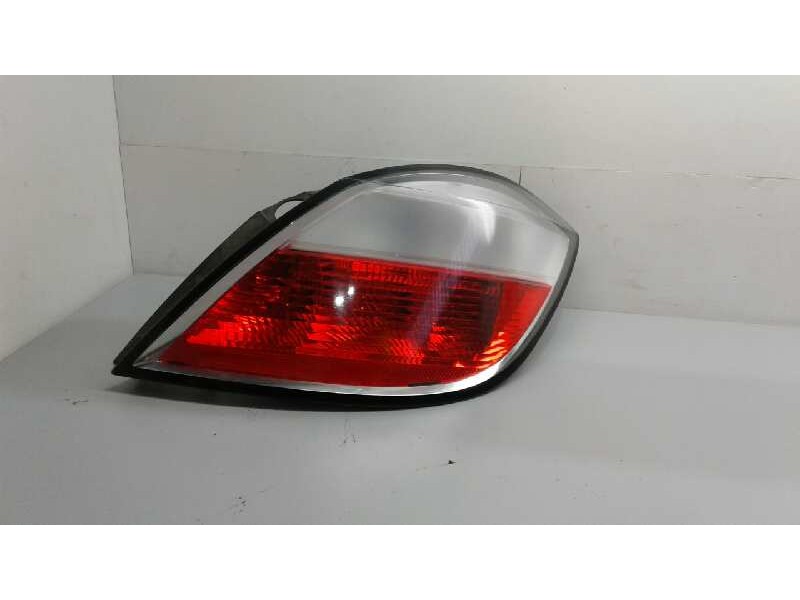 Recambio de piloto trasero derecho para opel astra h berlina cosmo referencia OEM IAM   