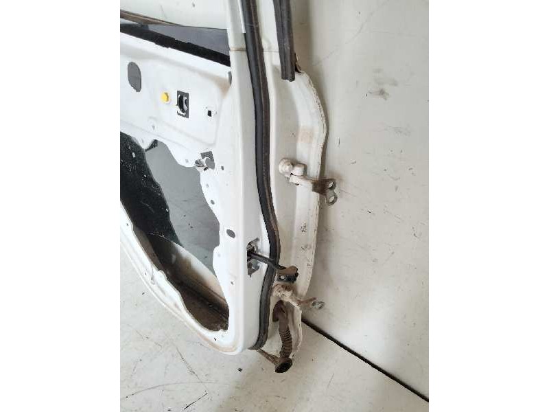 Recambio de puerta trasera izquierda para ford kuga (cbv) titanium 4x2 referencia OEM IAM   