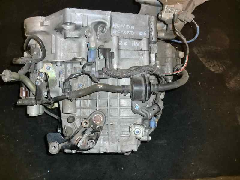 Recambio de caja cambios para honda accord berlina (cg7-9/ch1-7) 2.0 16v cat referencia OEM IAM SGF  112695