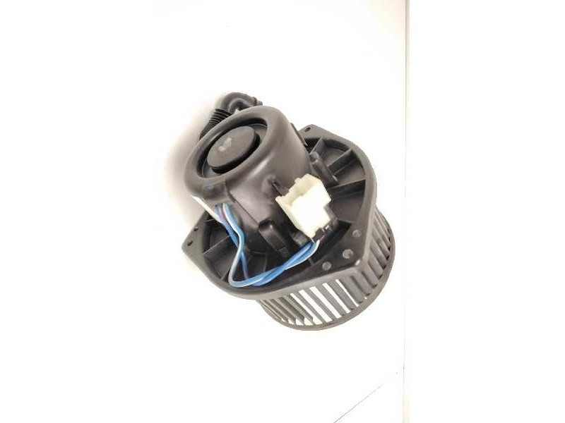 Recambio de motor calefaccion para nissan vanette cargo referencia OEM IAM 0130111154  