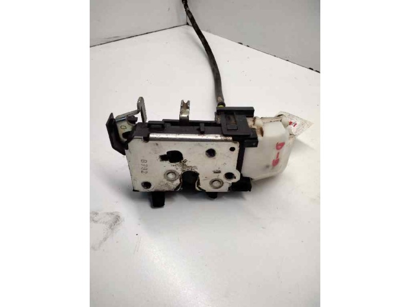 Recambio de cerradura puerta delantera derecha para fiat doblo cargo (223) 1.9 d sx furg. panorama referencia OEM IAM B792  