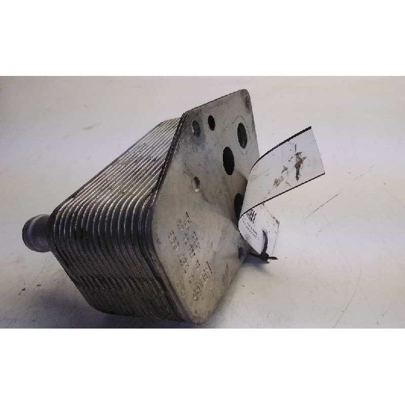 Recambio de enfriador aceite motor para bmw serie 1 berlina (e81/e87) 2.0 16v diesel cat referencia OEM IAM 7787698 CASCO 