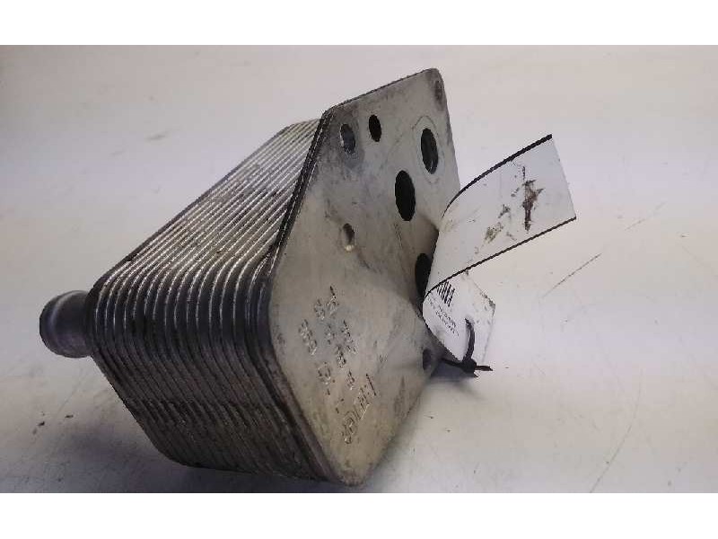 Recambio de enfriador aceite motor para bmw serie 1 berlina (e81/e87) 2.0 16v diesel cat referencia OEM IAM 7787698 CASCO 