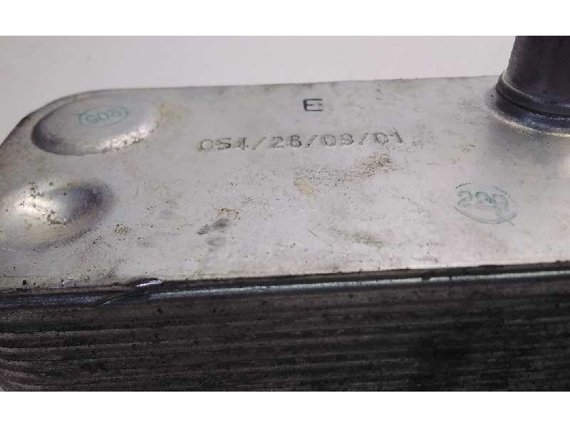 Recambio de enfriador aceite motor para bmw serie 1 berlina (e81/e87) 2.0 16v diesel cat referencia OEM IAM 7787698 CASCO 