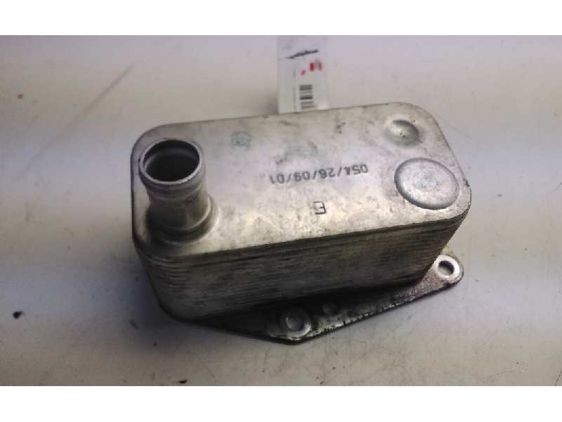 Recambio de enfriador aceite motor para bmw serie 1 berlina (e81/e87) 2.0 16v diesel cat referencia OEM IAM 7787698 CASCO 
