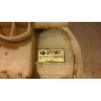 Recambio de bomba combustible para lada vaz 112 vaz 112 referencia OEM IAM 211011139009  