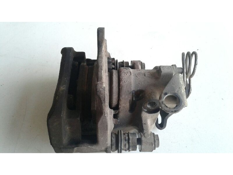 Recambio de pinza freno trasera izquierda para fiat panda (169) básico 4x4 referencia OEM IAM 0077365748  