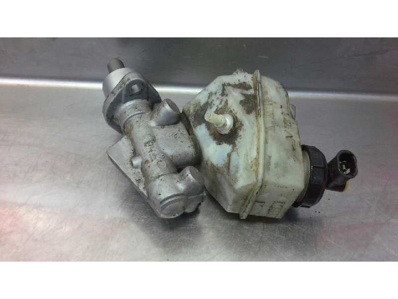 Recambio de bomba freno para renault clio iii 1.5 dci diesel referencia OEM IAM   