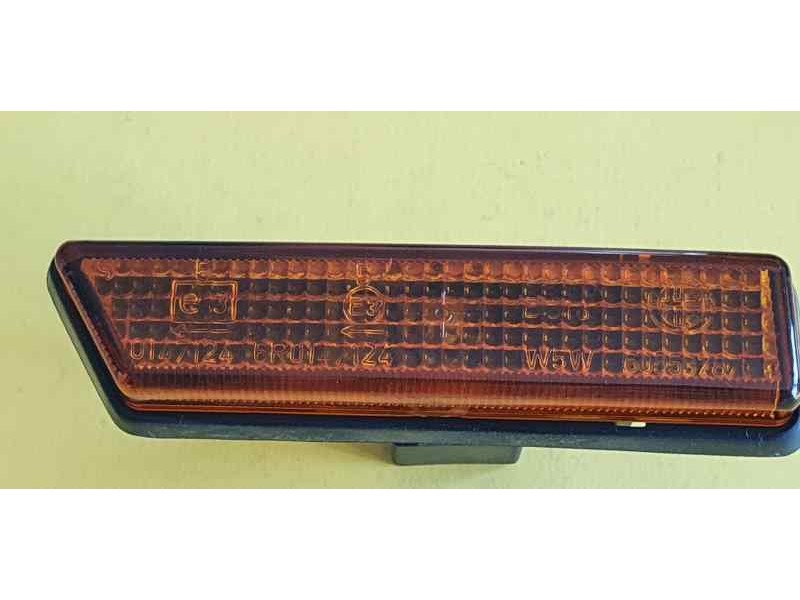 Recambio de piloto lateral izquierdo para alfa romeo 155 referencia OEM IAM 60553787  