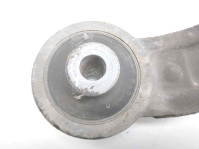 Recambio de brazo suspension inferior delantero derecho para nissan nv400 pritsche doppelkabine 2.3 dci diesel cat referencia OE