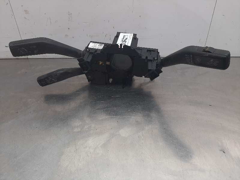 Recambio de mando intermitentes para volkswagen passat berlina (3c2) highline referencia OEM IAM   