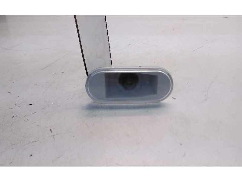 Recambio de piloto lateral derecho para man tg-a 32.xxx referencia OEM IAM 81252036015  