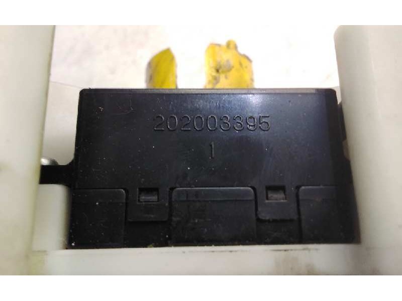 Recambio de mando intermitentes y limpia para hyundai tucson (jm) 2.0 crdi comfort referencia OEM IAM 202003395  